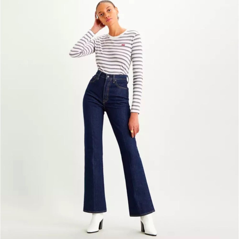 Levi's Ribcage Jeans - Picture 12 of 13